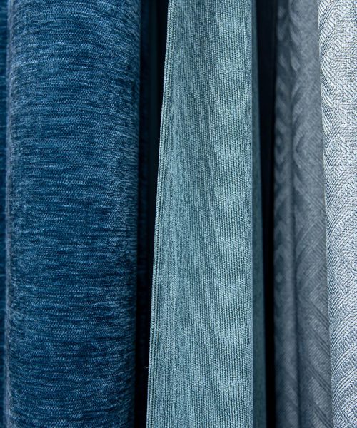 close-up-background-texture-fabrics-in-blue-shades-VFP7L3Za
